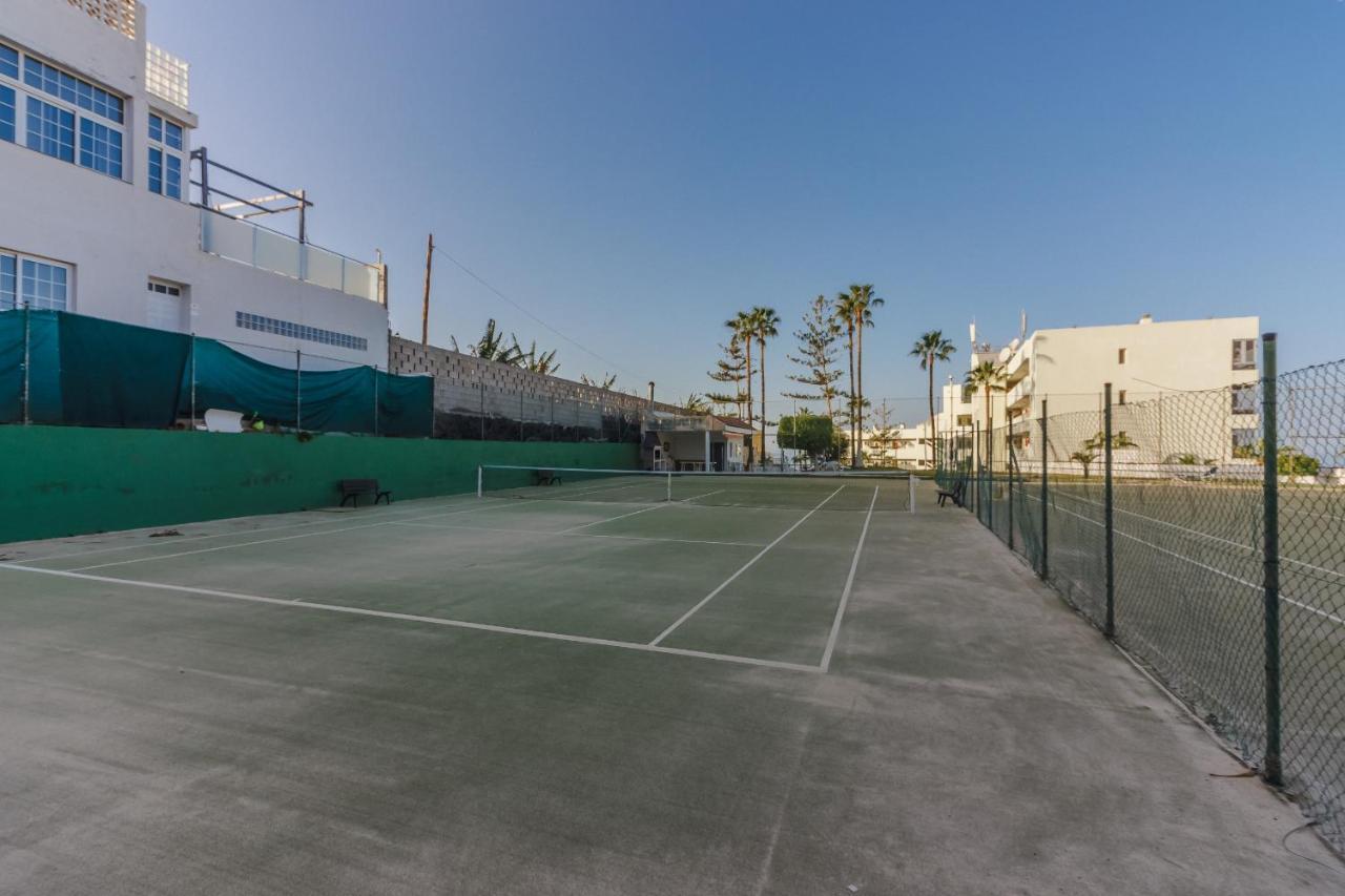 Arenas Negras Playa La Arena, Newly Renovated Apartment Puerto de Santiago  Luaran gambar
